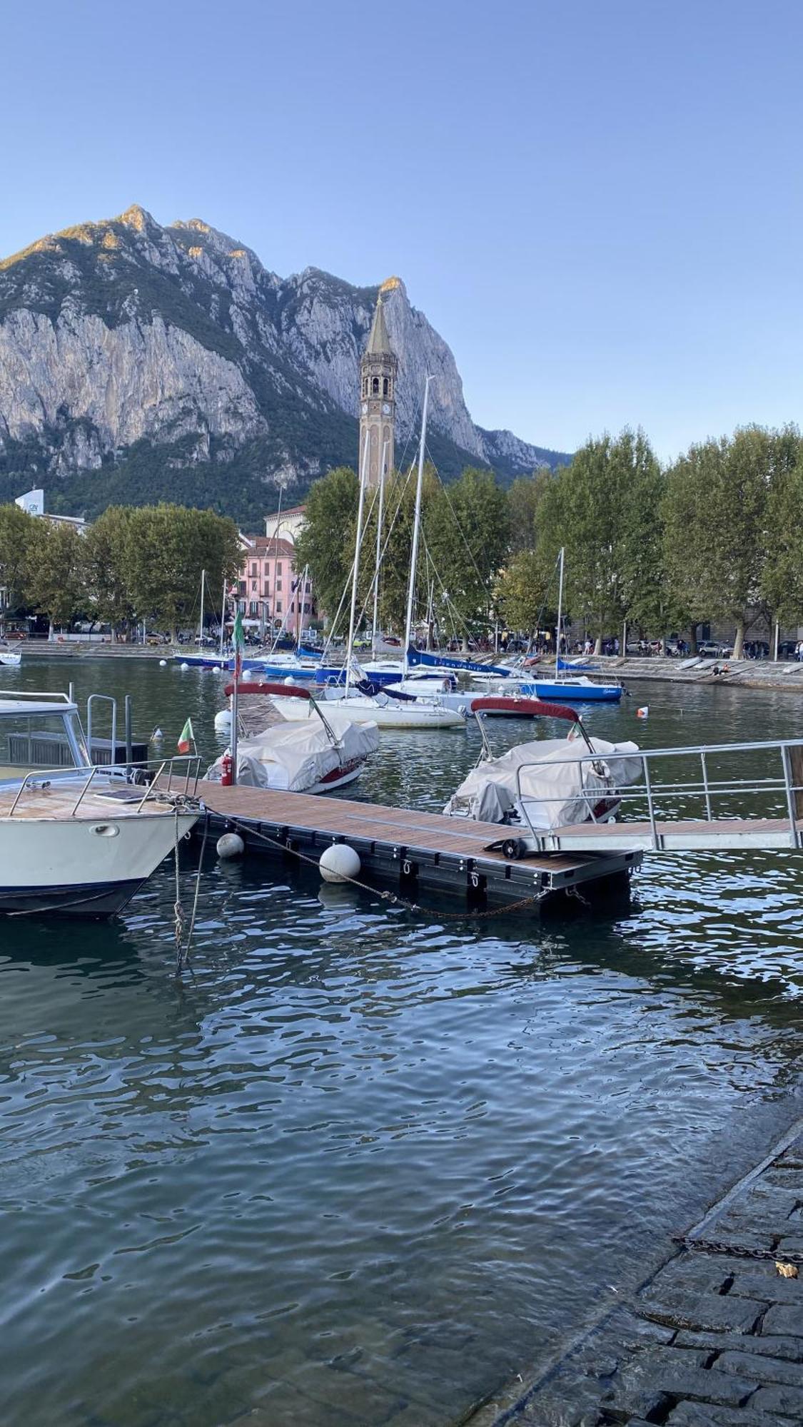 Lake Front Apartments, Lecco Buitenkant foto