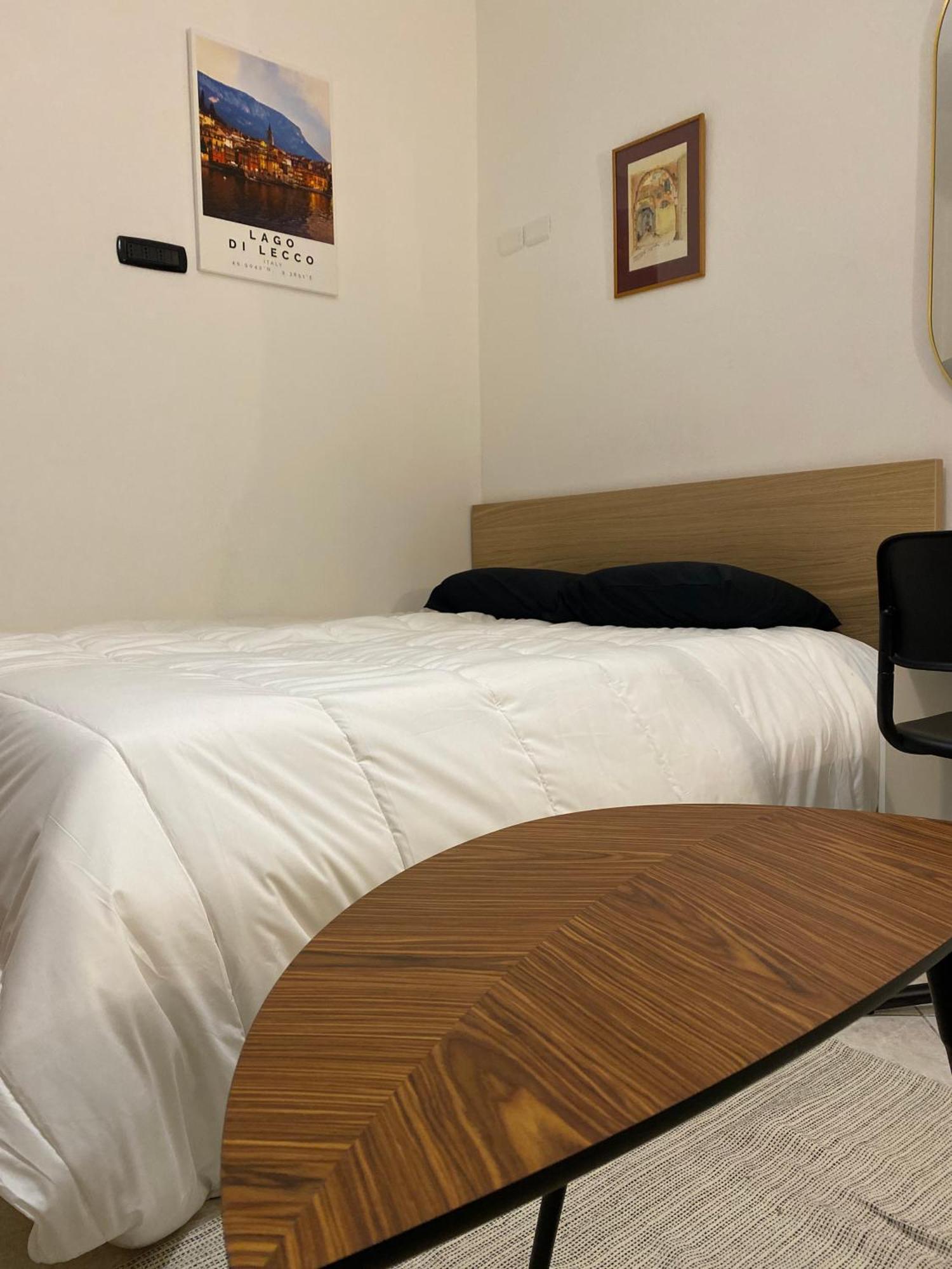 Lake Front Apartments, Lecco Kamer foto